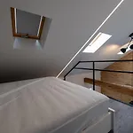 Marveles 30 Lofts Apartment *