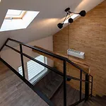 Marveles 30 Lofts Apartment *